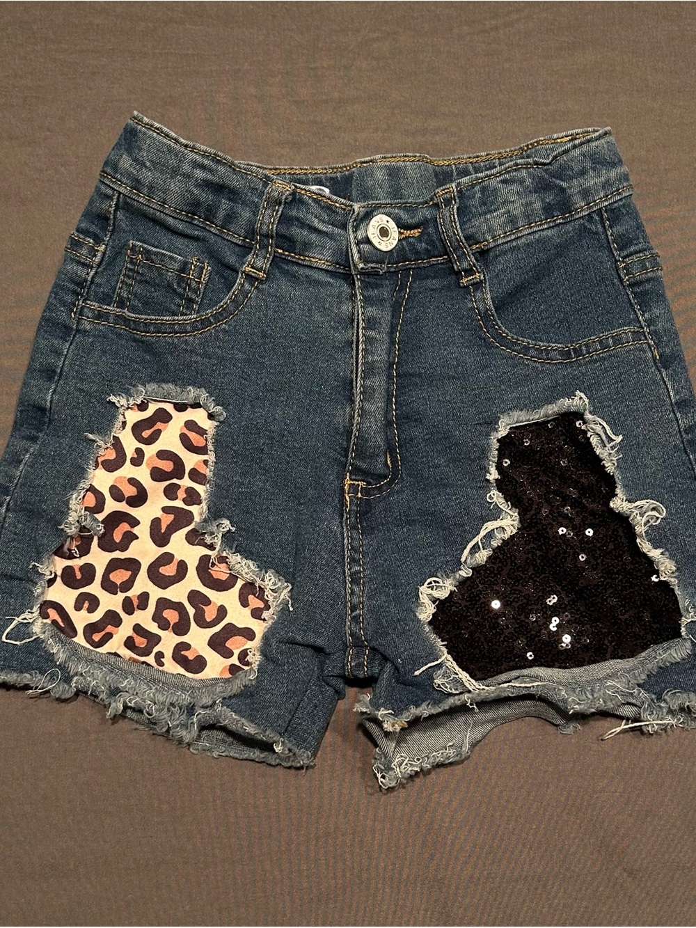 Toddler Girls Leopard & Sequin Distressed Denim Shorts